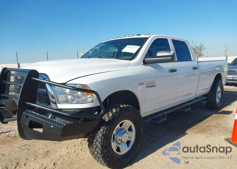 2018 Ram 2500 Tradesman 4X4 8' Box from USA, damaged, VIN 3C6UR5HJ4JG262822